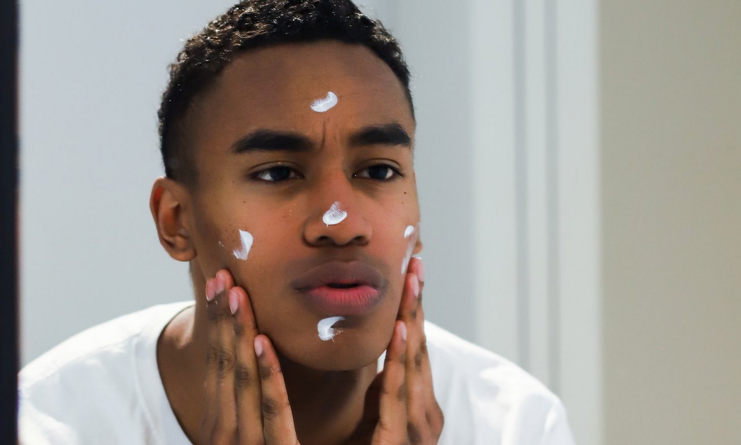 passport photo makeup for men