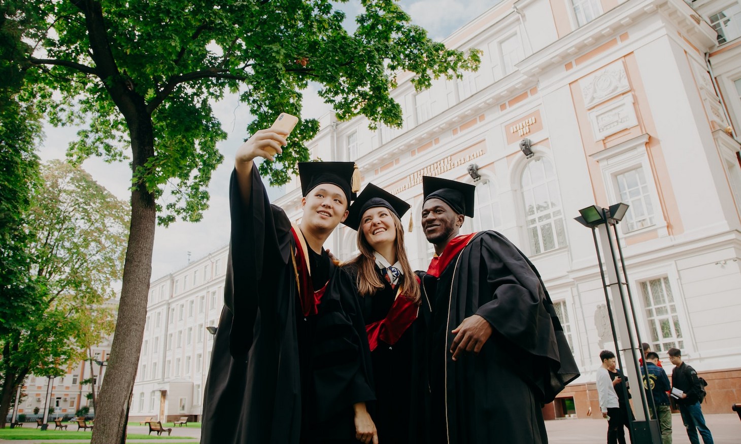 grad photo outfits