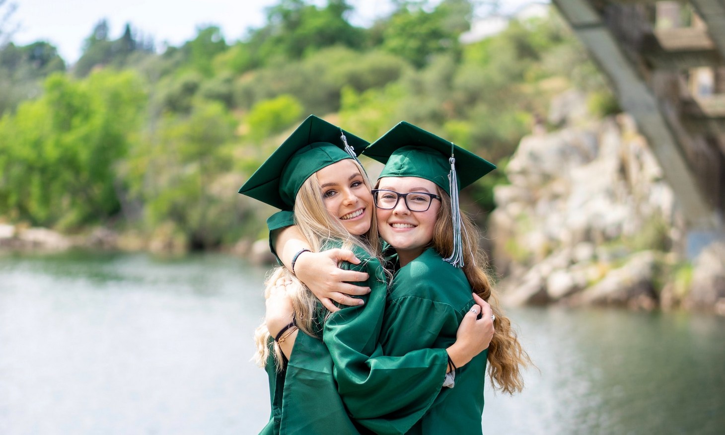 5 tips for capturing graduation photos or cap and gown sessions